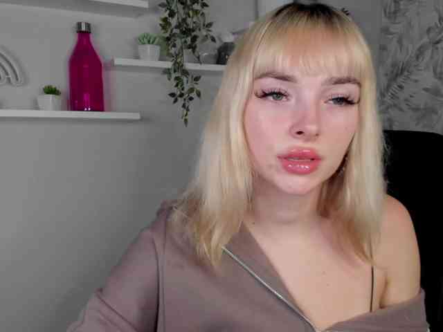 PollyExtasy webcam