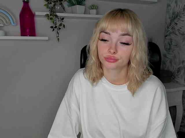 PollyExtasy webcam