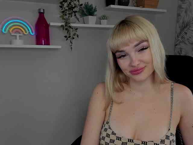 PollyExtasy webcam