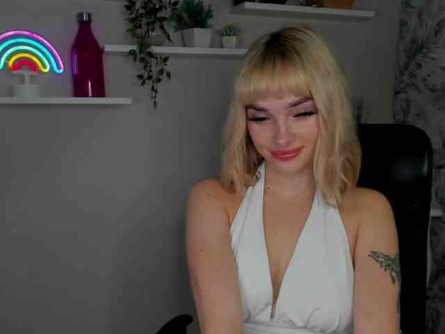PollyExtasy webcam