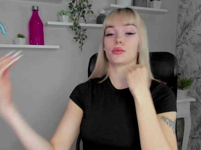 PollyExtasy webcam
