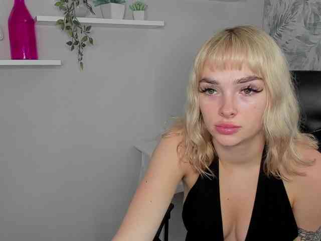 PollyExtasy webcam