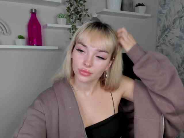 PollyExtasy webcam
