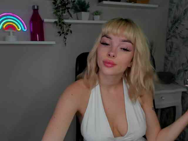 PollyExtasy webcam