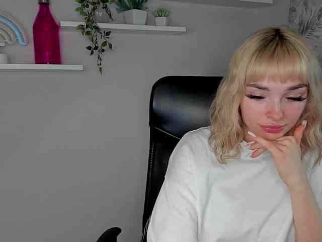 PollyExtasy webcam
