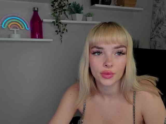 PollyExtasy webcam