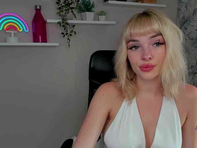 PollyExtasy webcam