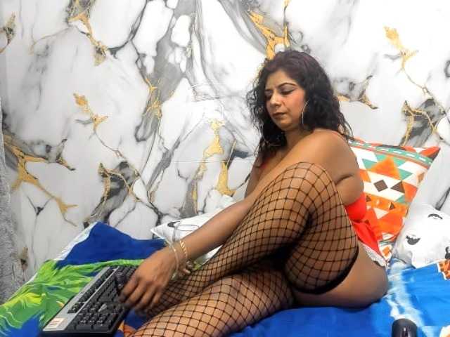 Explore 46 years old indianerotica69 from BongaCams indianerotica69 from BongaCams