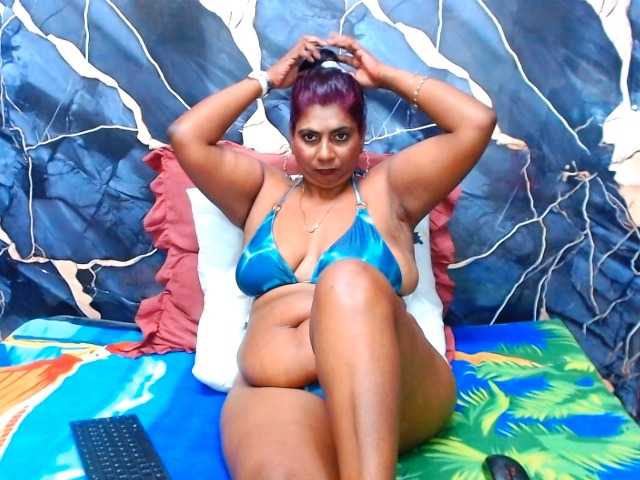 indianerotica69 webcam