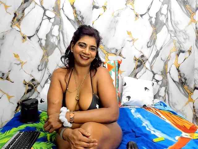 indianerotica69 webcam