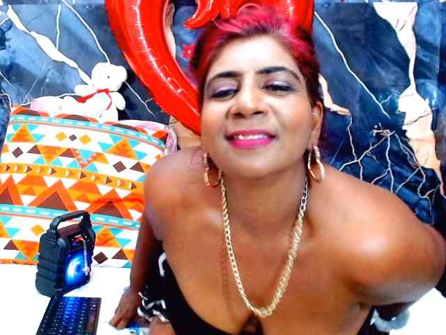 indianerotica69 webcam