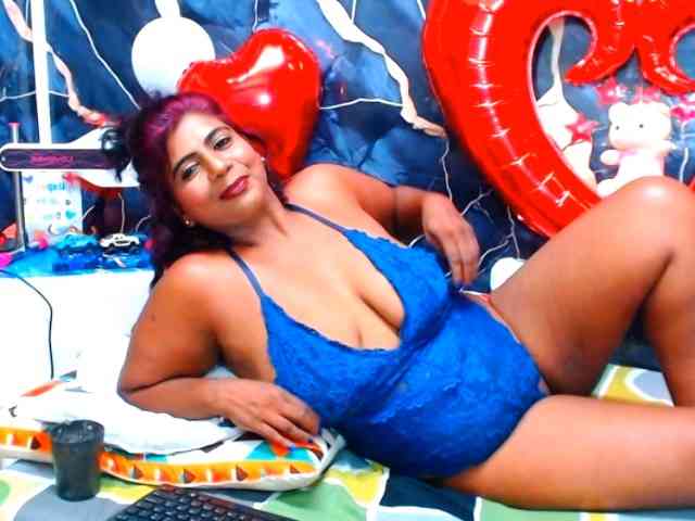 indianerotica69 webcam