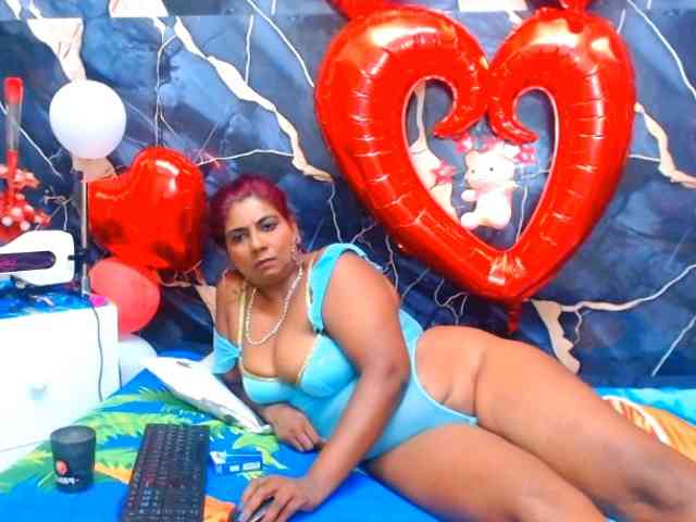 indianerotica69 webcam