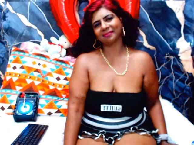 indianerotica69 webcam