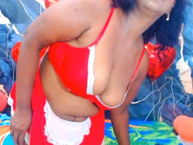indianerotica69 webcam