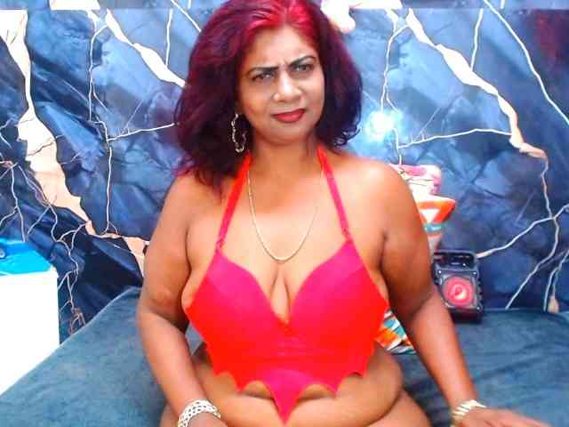 indianerotica69 Live Webcam on BongaCams