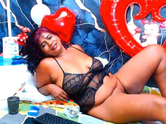 indianerotica69 webcam