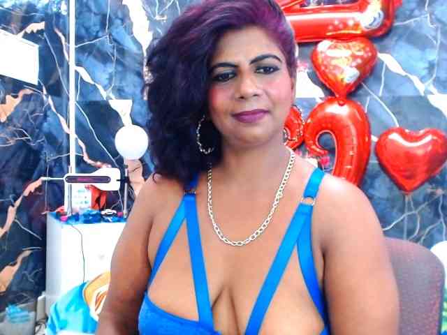 indianerotica69 webcam