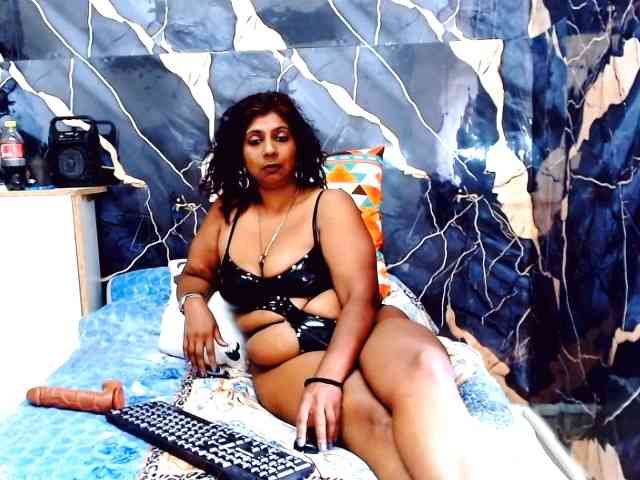 indianerotica69 webcam