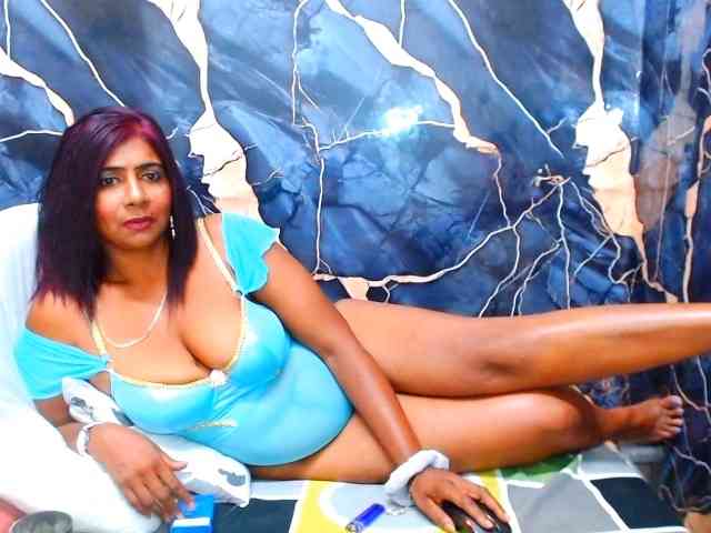 indianerotica69 webcam