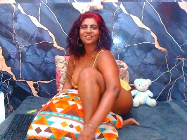 indianerotica69 webcam