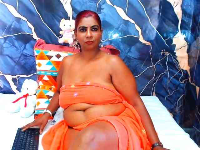 indianerotica69 webcam