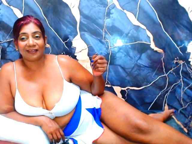 indianerotica69 webcam