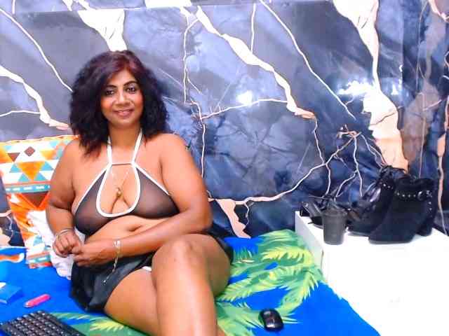 indianerotica69 webcam