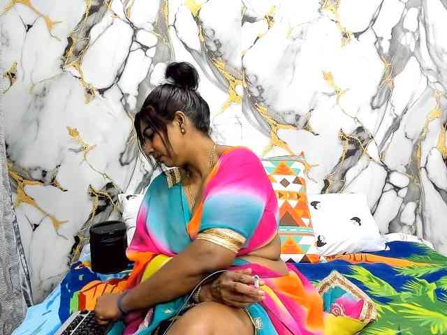 indianerotica69 webcam