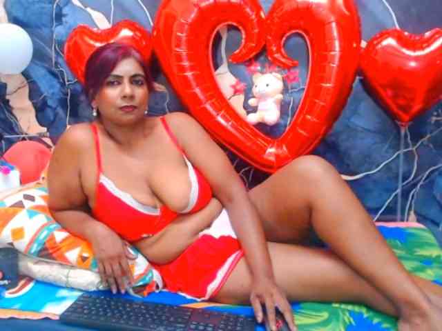 indianerotica69 webcam