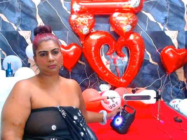 indianerotica69 webcam