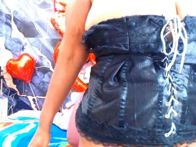 indianerotica69 webcam