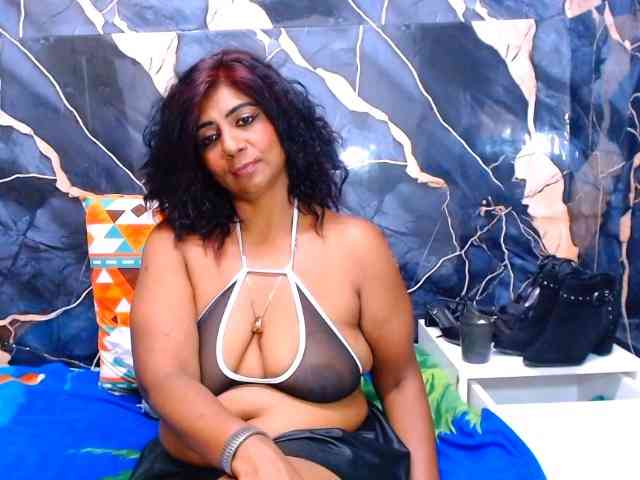 indianerotica69 webcam