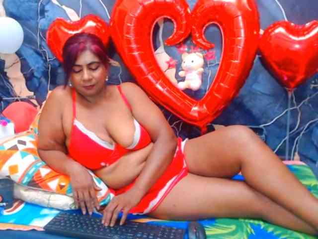 indianerotica69 webcam