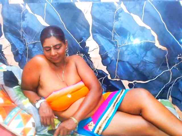 indianerotica69 webcam