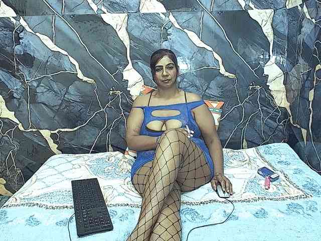 indianerotica69 webcam