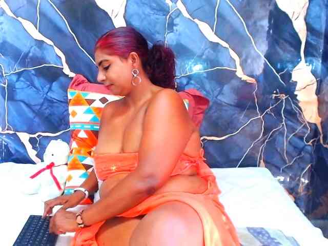 indianerotica69 webcam