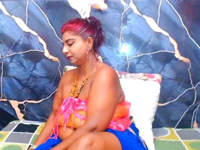 indianerotica69 webcam