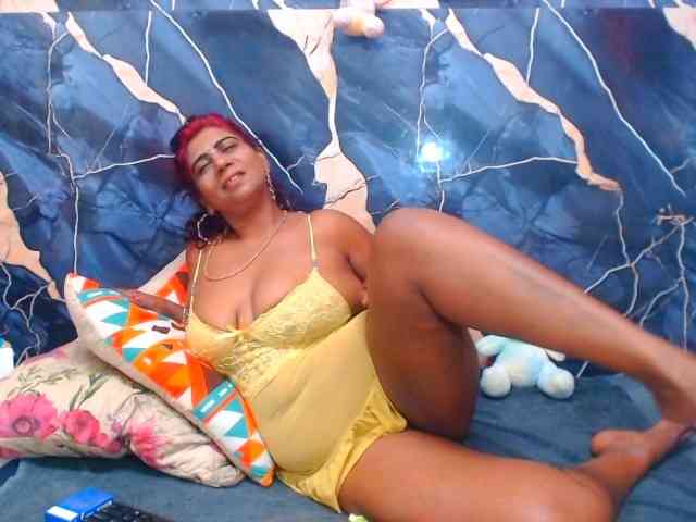 indianerotica69 webcam