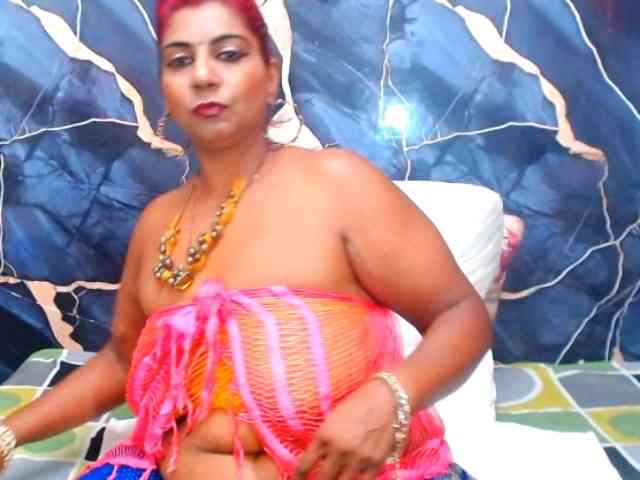 indianerotica69 webcam