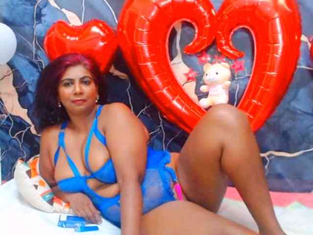 indianerotica69 webcam