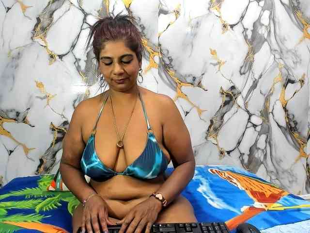 indianerotica69 webcam