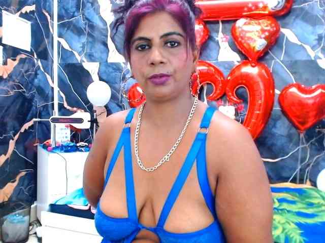 indianerotica69 webcam