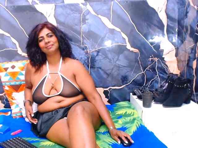 indianerotica69 webcam