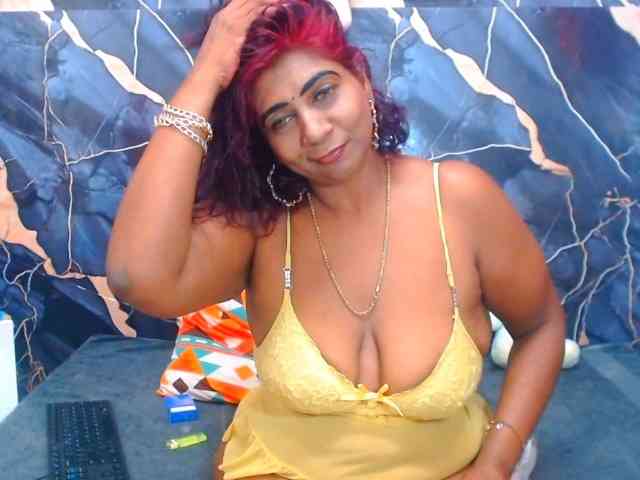 indianerotica69 webcam