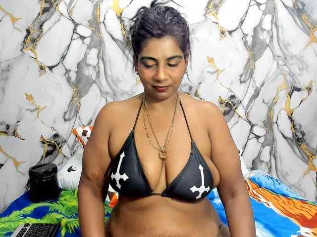 indianerotica69 webcam
