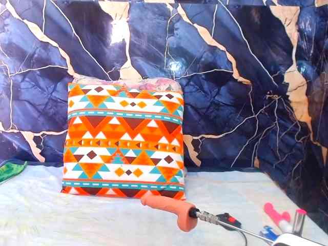 indianerotica69 webcam