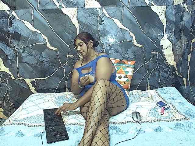 indianerotica69 webcam