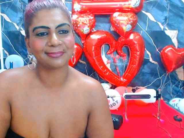 indianerotica69 webcam