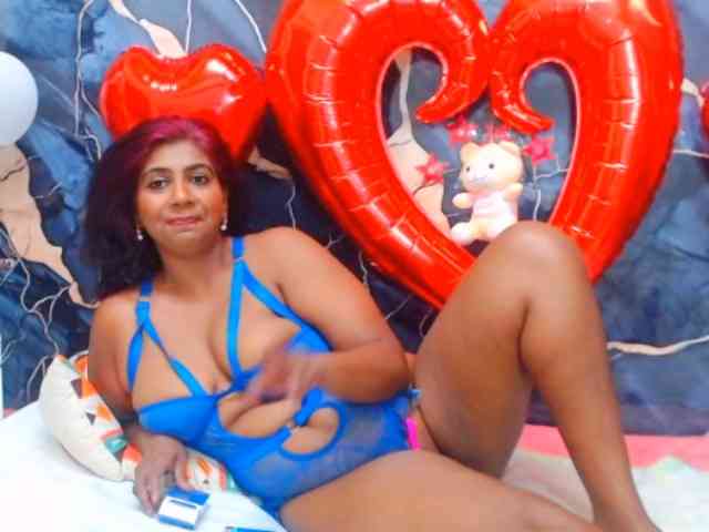 indianerotica69 webcam